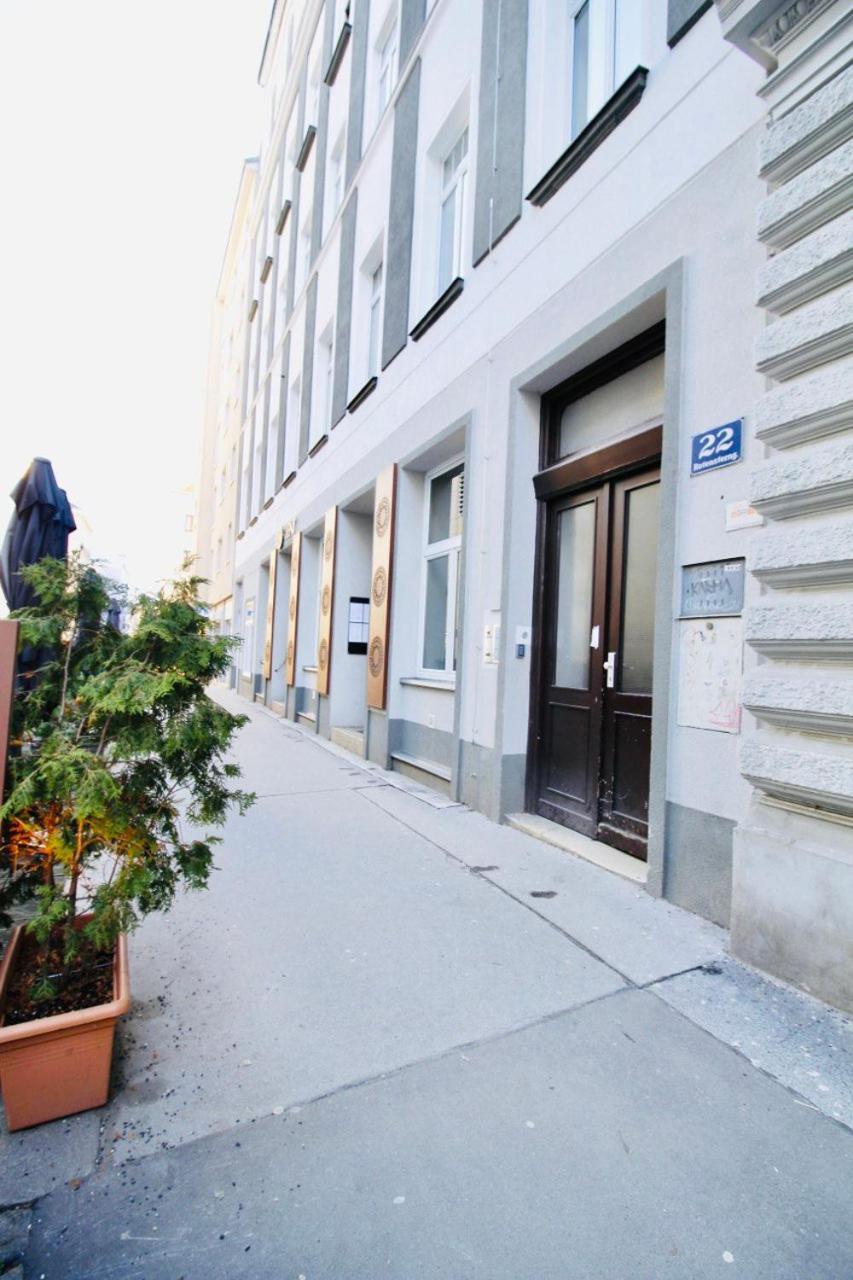Luxury Apartment In Praterstern Area Vienna Exterior photo